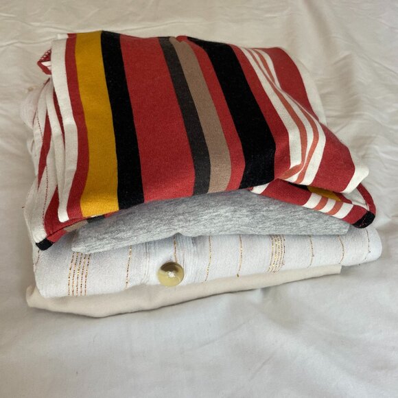 4-Piece Basics Bundle | Bodysuits, Tanks & Tee | Medium | Dynamite, Garage + - Picture 1 of 7